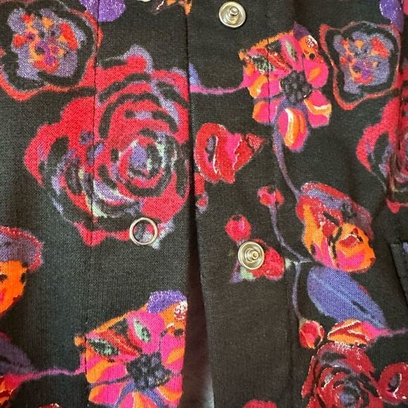 sweatshirt cardigans with snaps and pockets - med - new W/O  tags- roses - Picture 5 of 5
